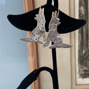 Richard Lindsay “Howling Wolf” Earrings Vintage Sterling Modernist Santa Fe